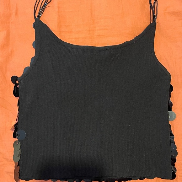 Base sequins top - Picture 2 of 3